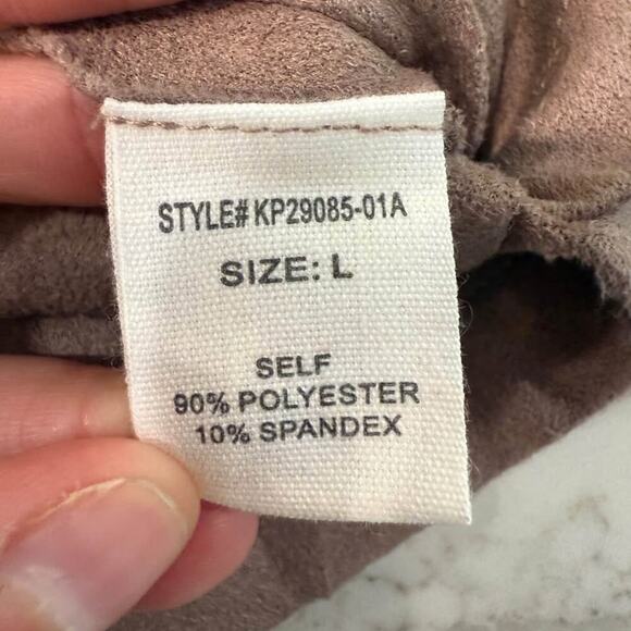 Altar’d State NWT Crossover Faux Suede Mini Skort Skirt Women's Large Mushroom - Picture 8 of 8